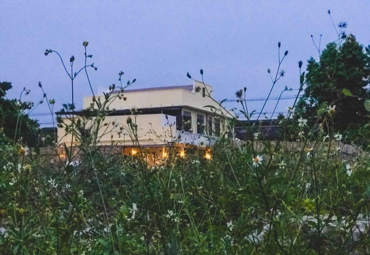 The Oldtale Hotel Чиангмай Екстериор снимка